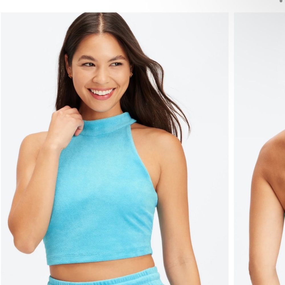 Fabletics Blue Sleeveless Crop Tank Top